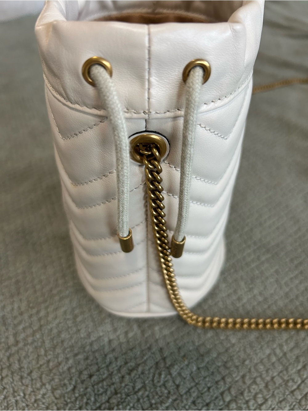 Gucci GG Marmont Mini Bucket Bag - Picture 7 of 12